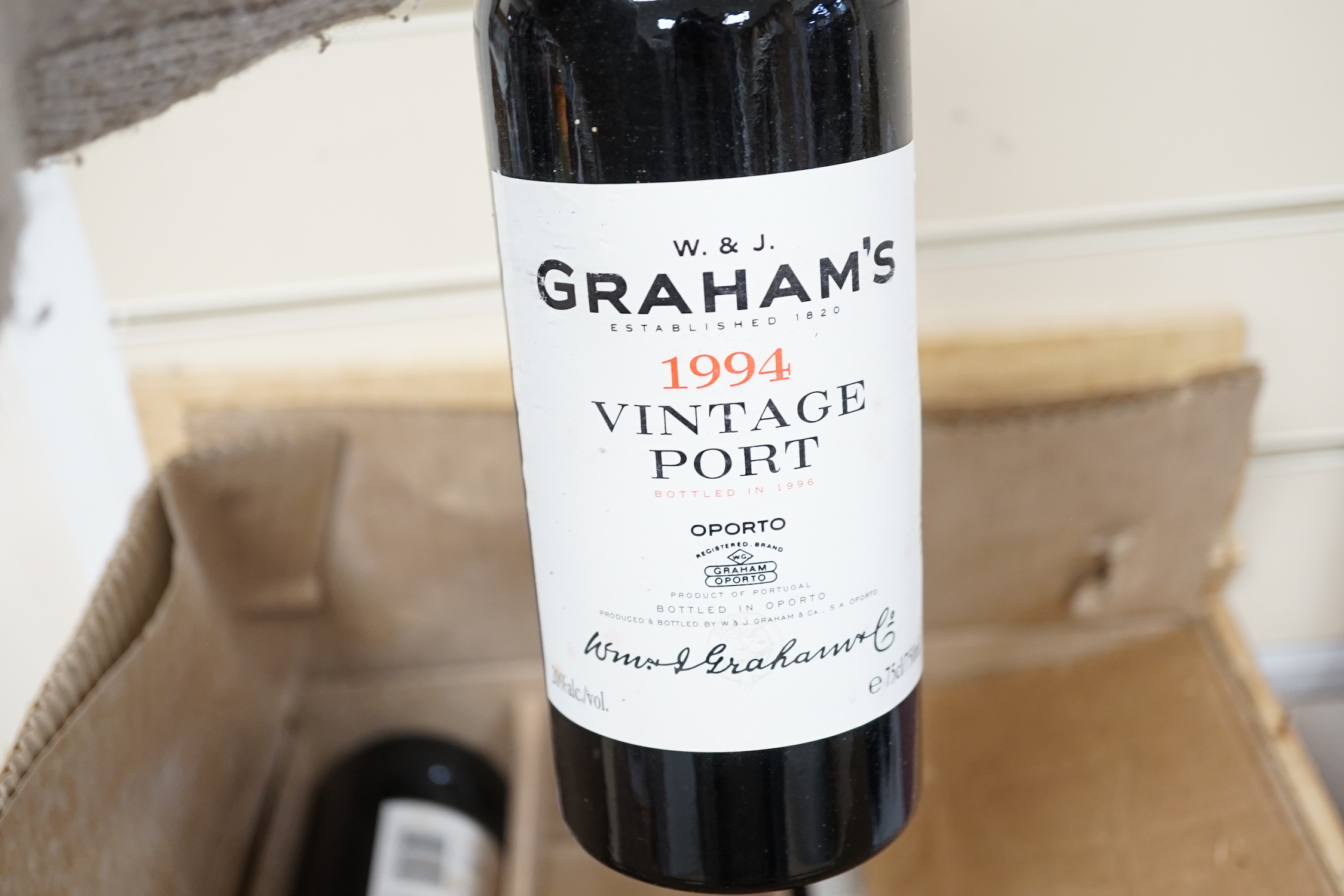 A case of twelve bottles of Grahams vintage port 1994 OWC